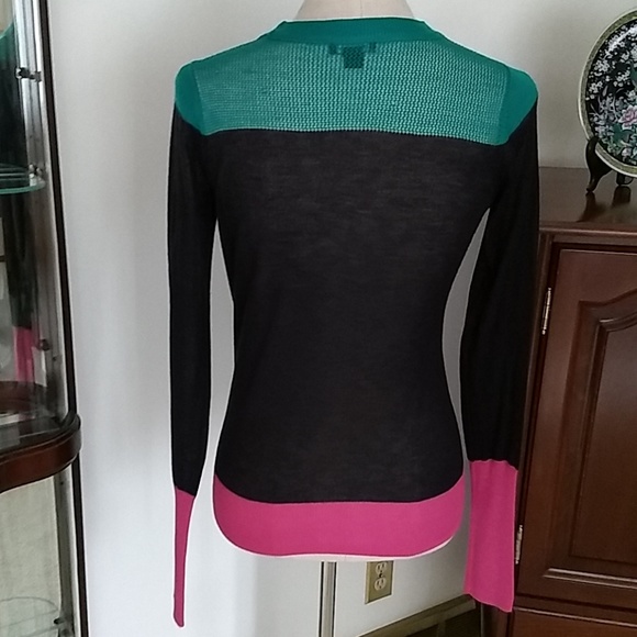 Ronson Top - Picture 4 of 7